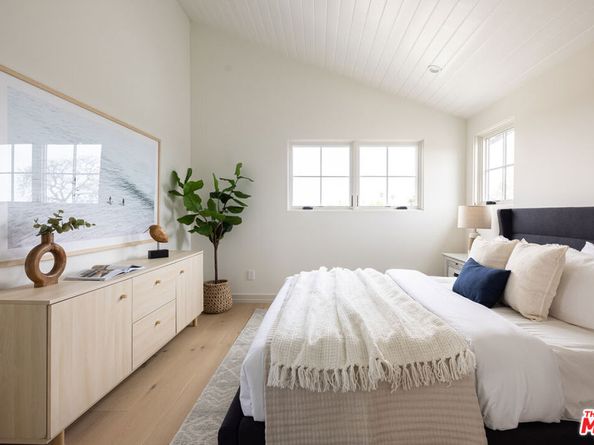 8363 Stewart Avenue, Los Angeles CA 90045