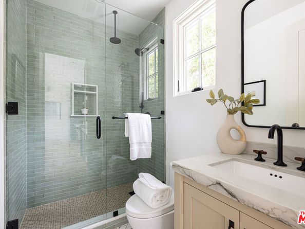 8363 Stewart Avenue, Los Angeles CA 90045