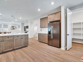 515 Daniel Freeman Circle, Inglewood CA 90301