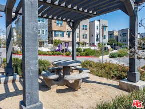 515 Daniel Freeman Circle, Inglewood CA 90301