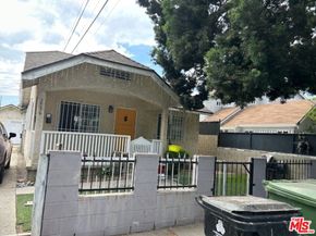Undisclosed Address #25588367, Los Angeles CA 90043
