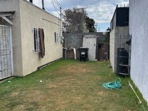 Undisclosed Address #25588367, Los Angeles CA 90043