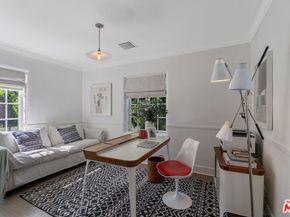 560 S Bronson Avenue, Los Angeles CA 90020