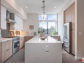 4427 Studio Place, Studio City CA 91602