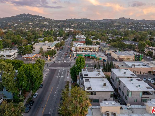 4427 Studio Place, Studio City CA 91602