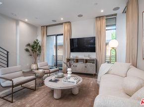 4427 Studio Place, Studio City CA 91602