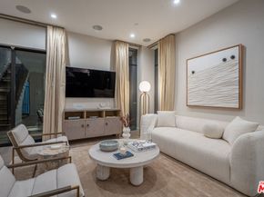 4427 Studio Place, Studio City CA 91602