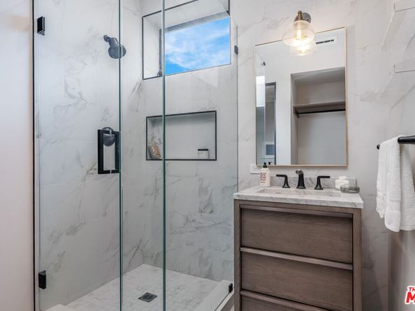 4427 Studio Place, Studio City CA 91602
