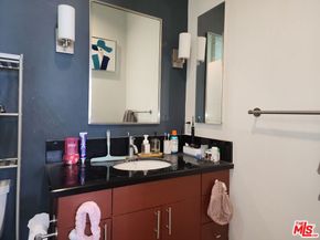 3810 Wilshire Boulevard 1706, Los Angeles CA 90010