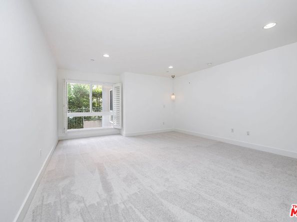 7249 Franklin Avenue 203, Los Angeles CA 90046