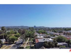 1569 S Orange Grove Avenue, Los Angeles CA 90019