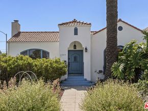 1569 S Orange Grove Avenue, Los Angeles CA 90019