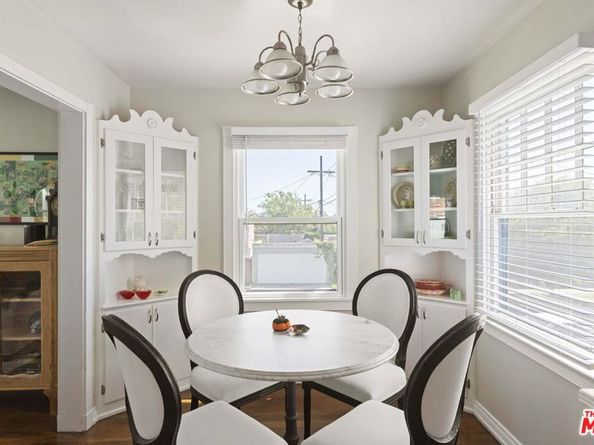 1569 S Orange Grove Avenue, Los Angeles CA 90019