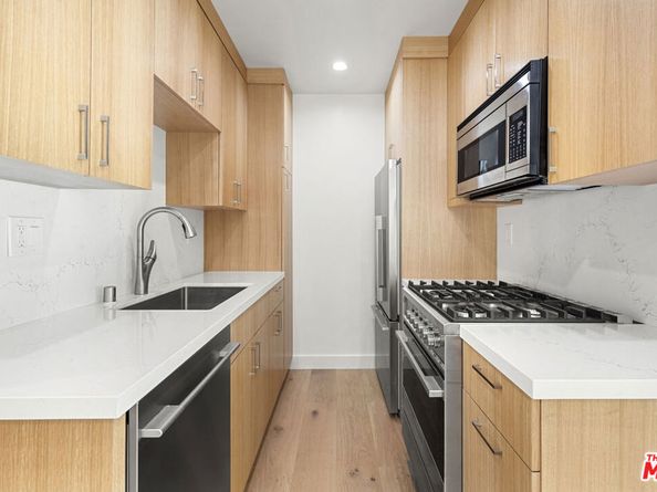 837 11th Street 7, Santa Monica CA 90403