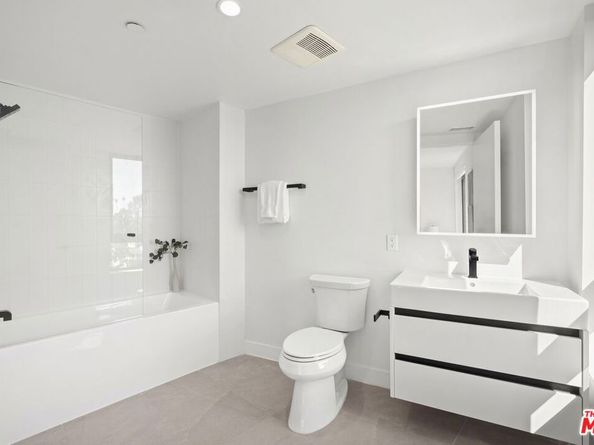 4506 Dockweiler Street 203, Los Angeles CA 90019