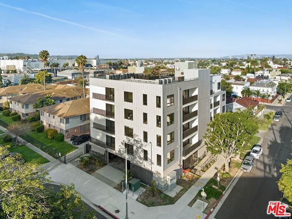 4506 Dockweiler Street 203, Los Angeles CA 90019