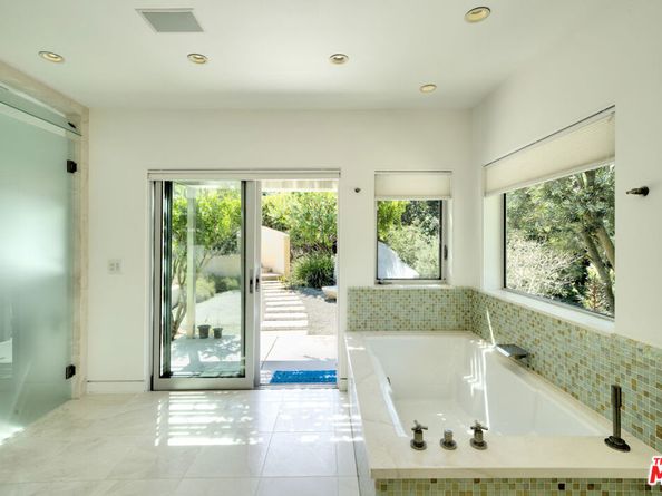 6000 Philip Avenue, Malibu CA 90265