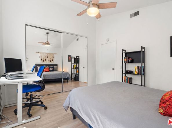 350 Burchett Street 101, Glendale CA 91203