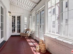 4048 Madison Avenue, Culver City CA 90232