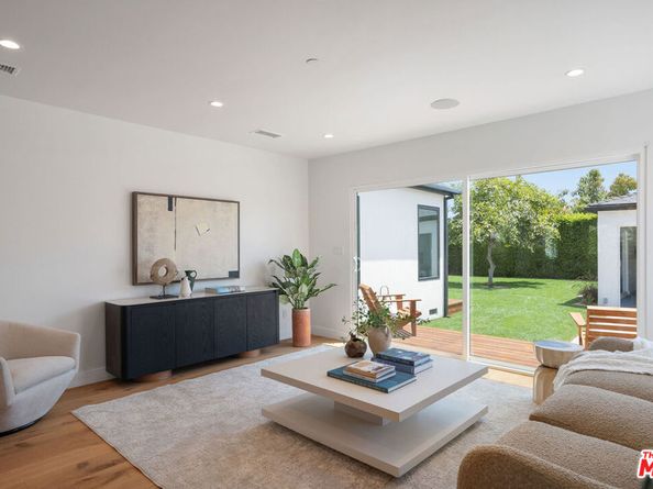 3522 Potomac Avenue, Los Angeles CA 90016