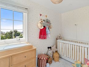 7918 Hillside Avenue, Los Angeles CA 90046