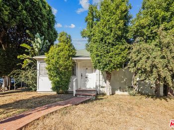 1301 Stanford St