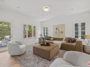 736 S Cloverdale Avenue, Los Angeles CA 90036