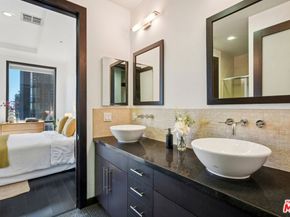 655 S Hope Street 1604, Los Angeles CA 90017