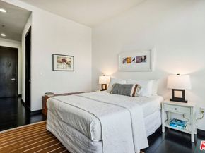 655 S Hope Street 1604, Los Angeles CA 90017