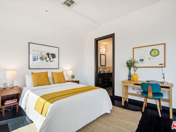 655 S Hope Street 1604, Los Angeles CA 90017