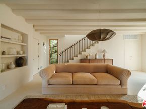 1568 Murray Circle, Los Angeles CA 90026