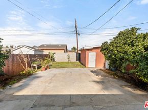 1045 W 55th Street, Los Angeles CA 90037
