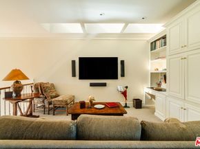 2179 Ridge Drive, Los Angeles CA 90049