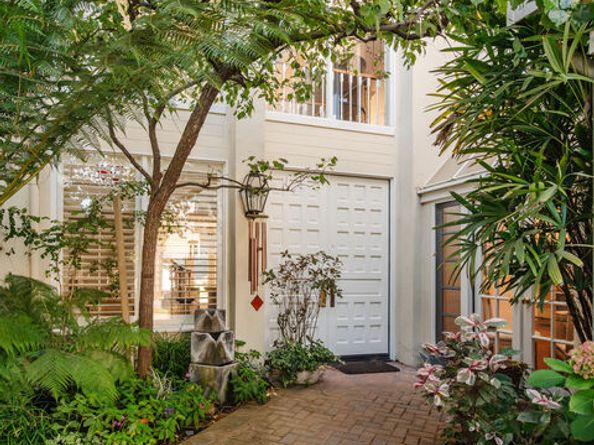 2179 Ridge Drive, Los Angeles CA 90049