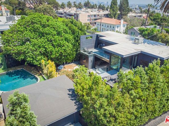7431 Franklin Avenue, Los Angeles CA 90046