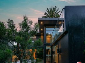 7431 Franklin Avenue, Los Angeles CA 90046