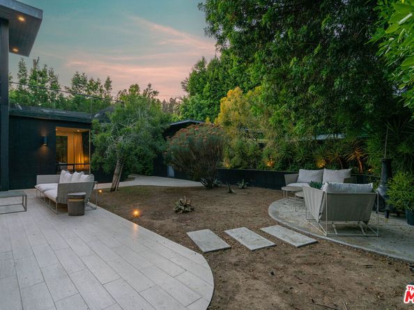 7431 Franklin Avenue, Los Angeles CA 90046