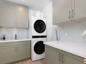 1703 Plaza Del Sur, Newport Beach CA 92661