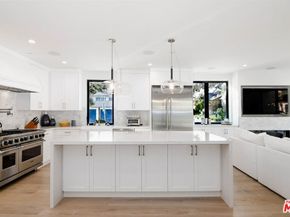 1703 Plaza Del Sur, Newport Beach CA 92661