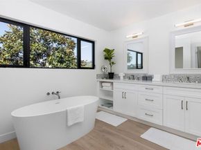 1703 Plaza Del Sur, Newport Beach CA 92661