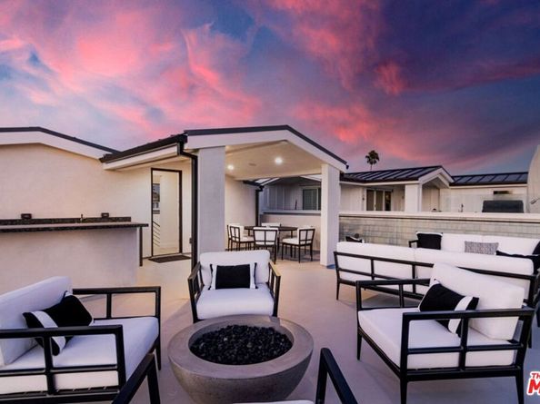 1703 Plaza Del Sur, Newport Beach CA 92661