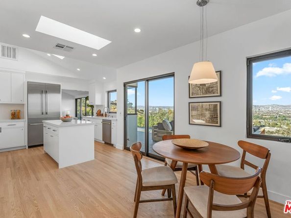 4301 Don Arellanes Drive, Los Angeles CA 90008