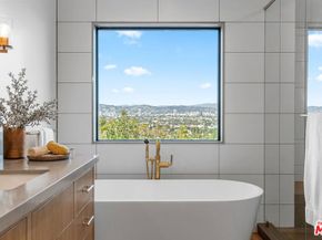 4301 Don Arellanes Drive, Los Angeles CA 90008