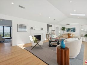 4301 Don Arellanes Drive, Los Angeles CA 90008