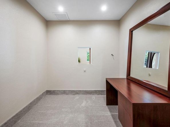 5905 Old Wheeler Road, La Verne CA 91750