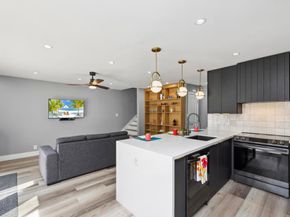 711 Pacific Coast Highway 206, Huntington Beach CA 92648