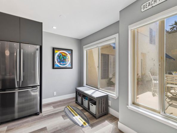 711 Pacific Coast Highway 206, Huntington Beach CA 92648