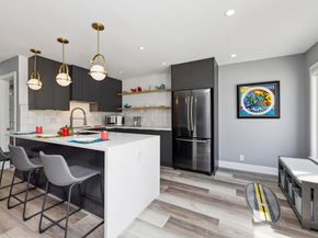 711 Pacific Coast Highway 206, Huntington Beach CA 92648