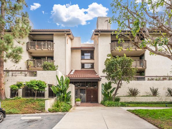 8515 Falmouth Avenue 303, Playa Del Rey CA 90293