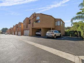 5291 Colodny Drive 13, Agoura Hills CA 91301